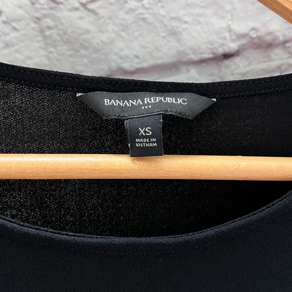Banana republic long black top - Picture 6 of 8